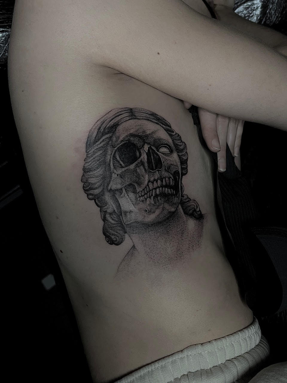 Skull madamme tattoo